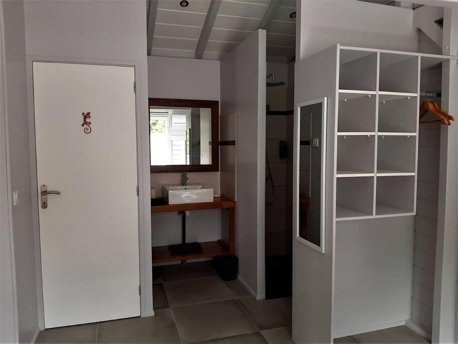 Caraibes Cottage Grenat Piscine Privee 900M De Grande Anse Deshaies Zewnętrze zdjęcie